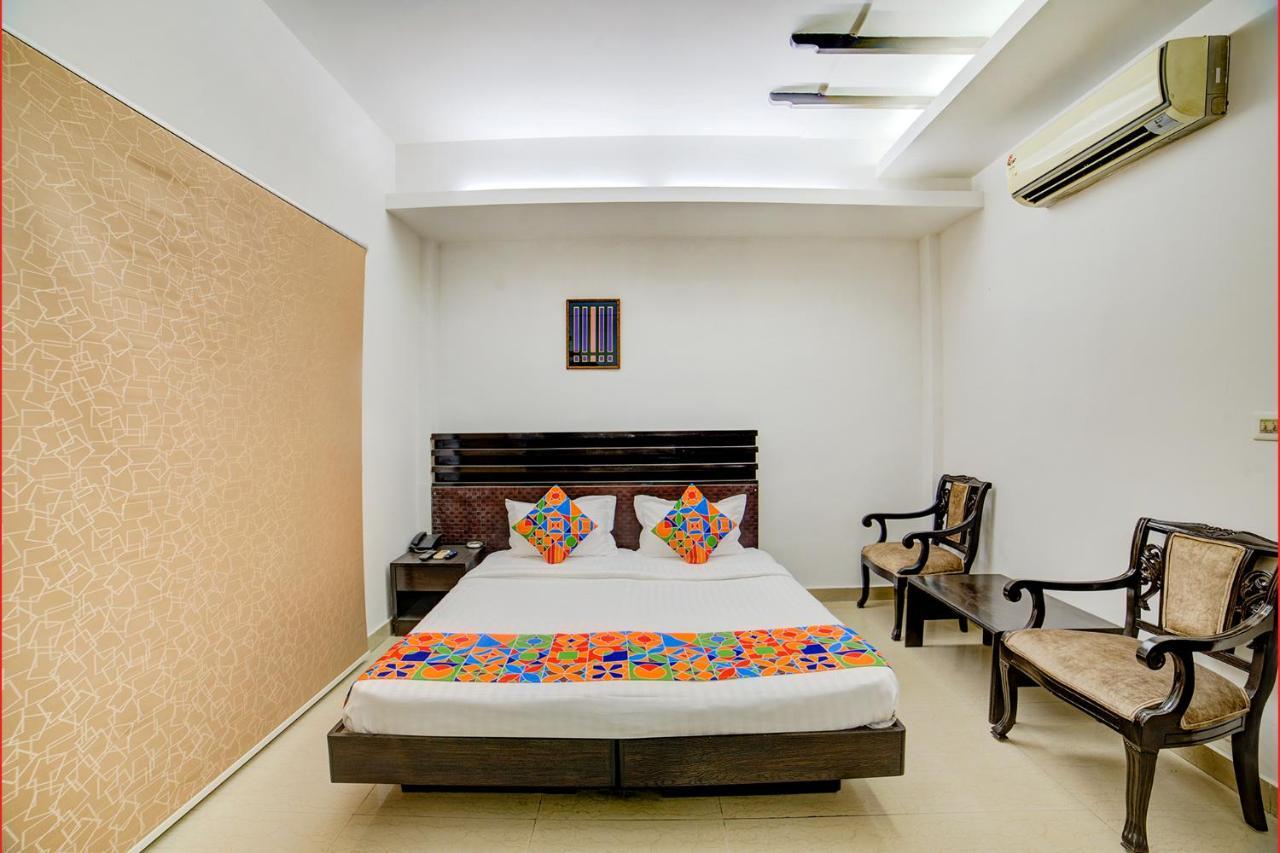 Fabhotel Exotica Greenpark New Delhi Exterior foto