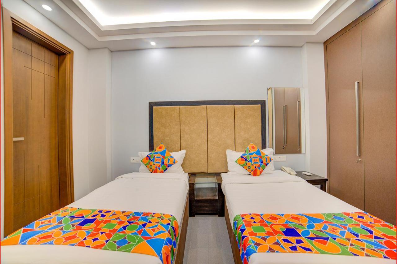 Fabhotel Exotica Greenpark New Delhi Exterior foto