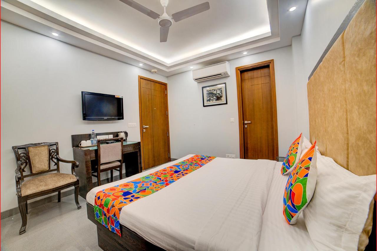 Fabhotel Exotica Greenpark New Delhi Exterior foto