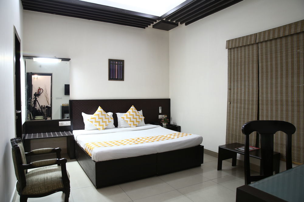 Fabhotel Exotica Greenpark New Delhi Exterior foto