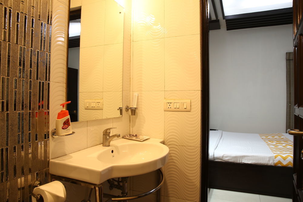 Fabhotel Exotica Greenpark New Delhi Exterior foto